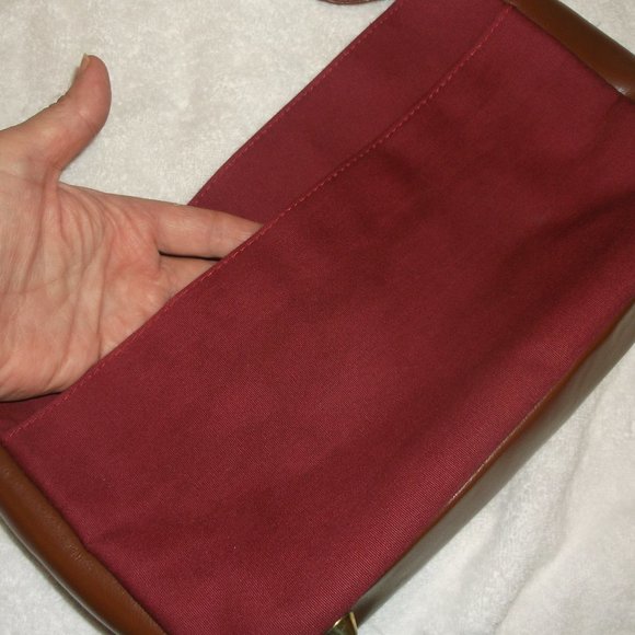 Appleseed's Maroon Red Canvas Purse Handbag - Picture 4 of 10